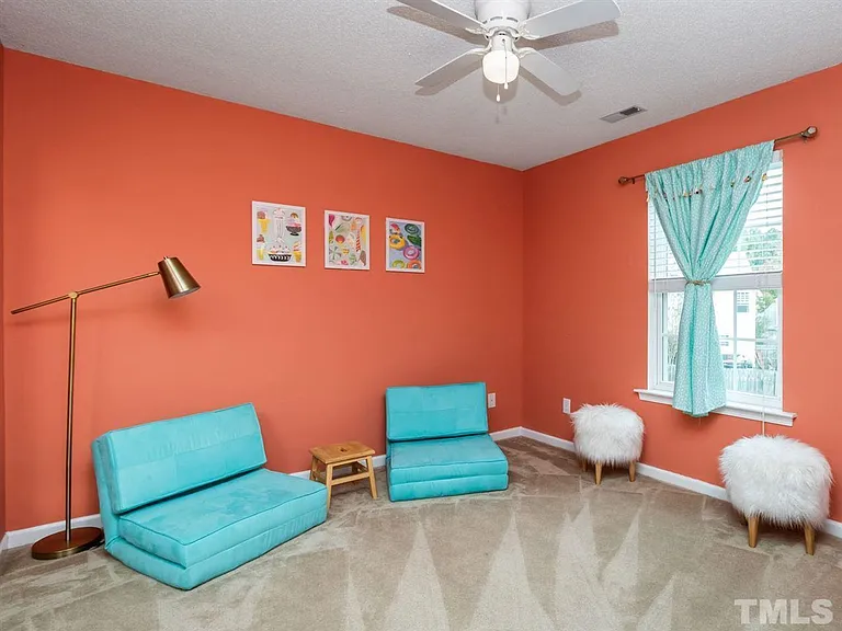 5547 Spindlewood Ct — Photo 9