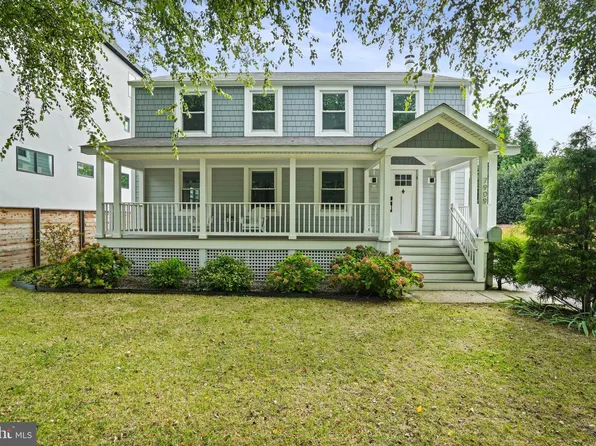7909 Tilbury St, Bethesda, MD 20814