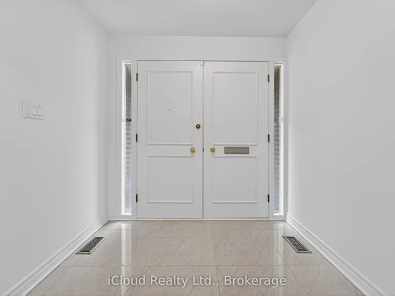 52 Montressor Dr — Photo 14