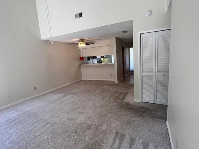 4112 Hanging Moss Ct — Photo 8