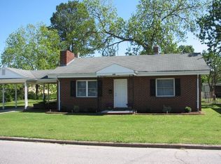 102 W Second St, Edenton, NC 27932