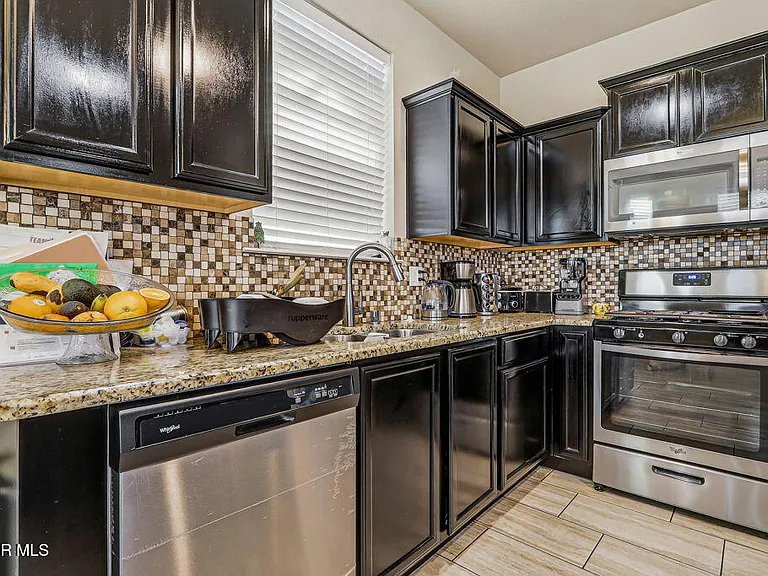 13224 Emerald Hills St — Photo 19