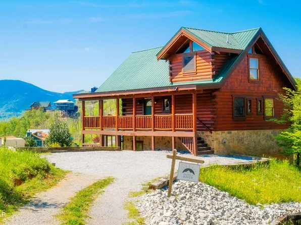 801 Kings Way #1, Gatlinburg, TN 37738