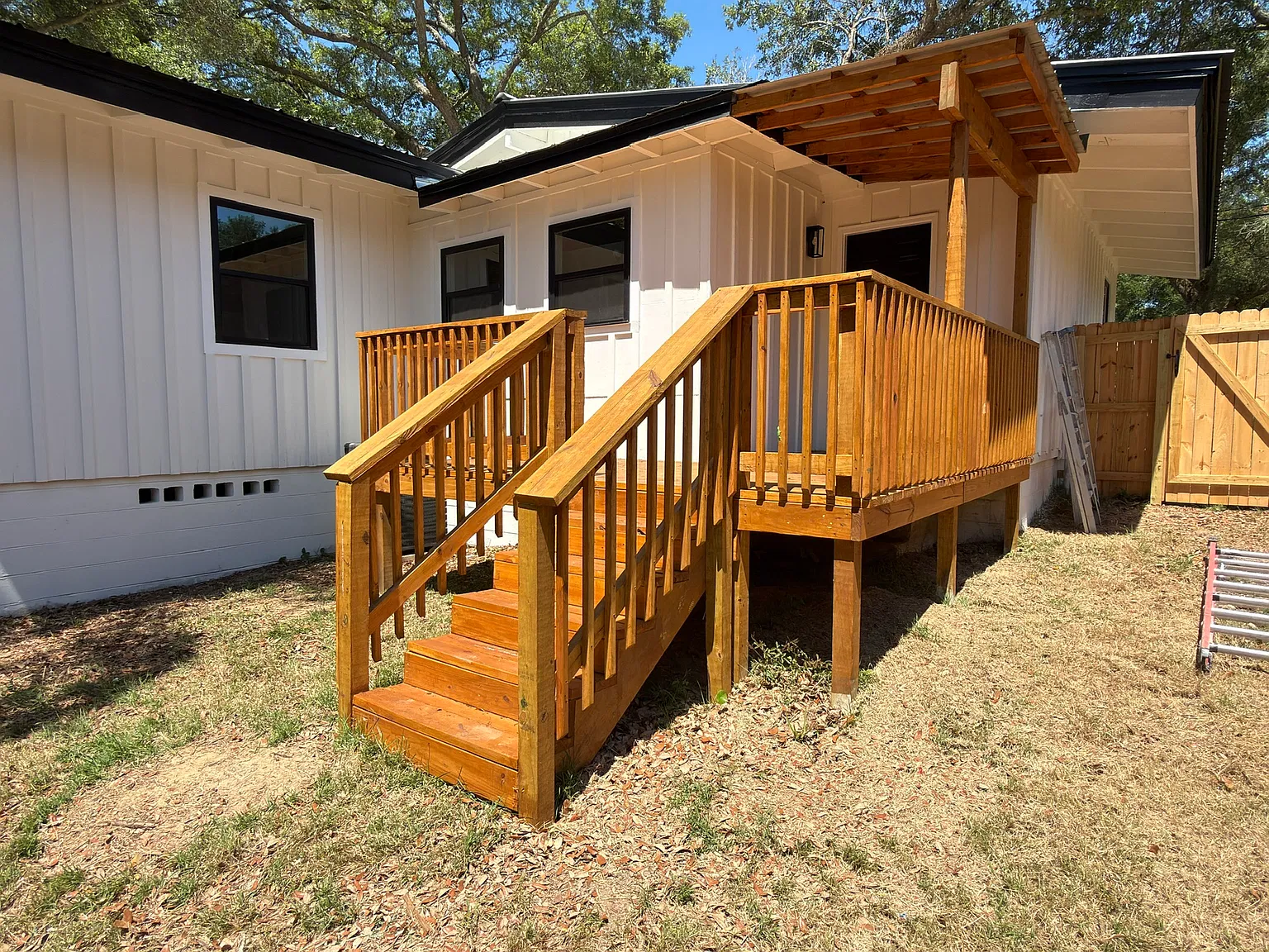 5 bed, 1556 sqft, $2,100 — Photo 4