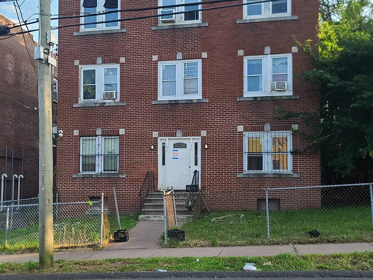 41-43 Nelson St — Photo 6