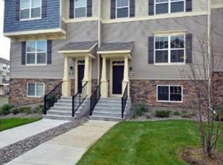 8305 Norwood Ln N, Maple Grove, MN 55369