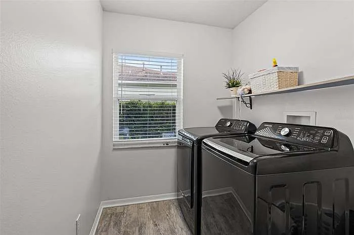 1352 Distant Oaks Dr — Photo 19