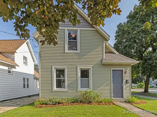 935 Watson St SW, Grand Rapids, MI 49504