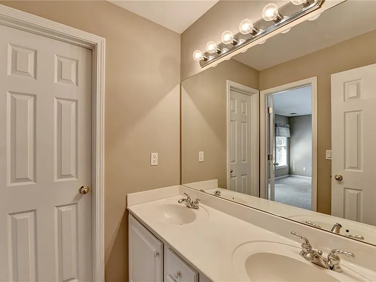 355 Laurel Oak Dr — Photo 32