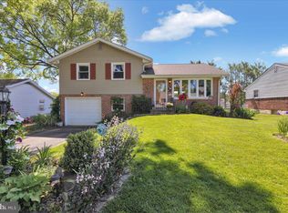 3012 Octagon Ave, Sinking Spring, PA 19608