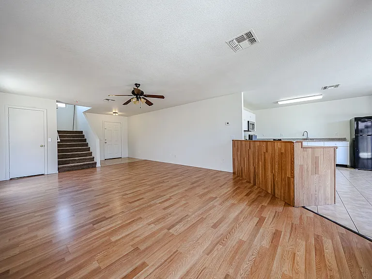 11816 W Rosewood Dr — Photo 6