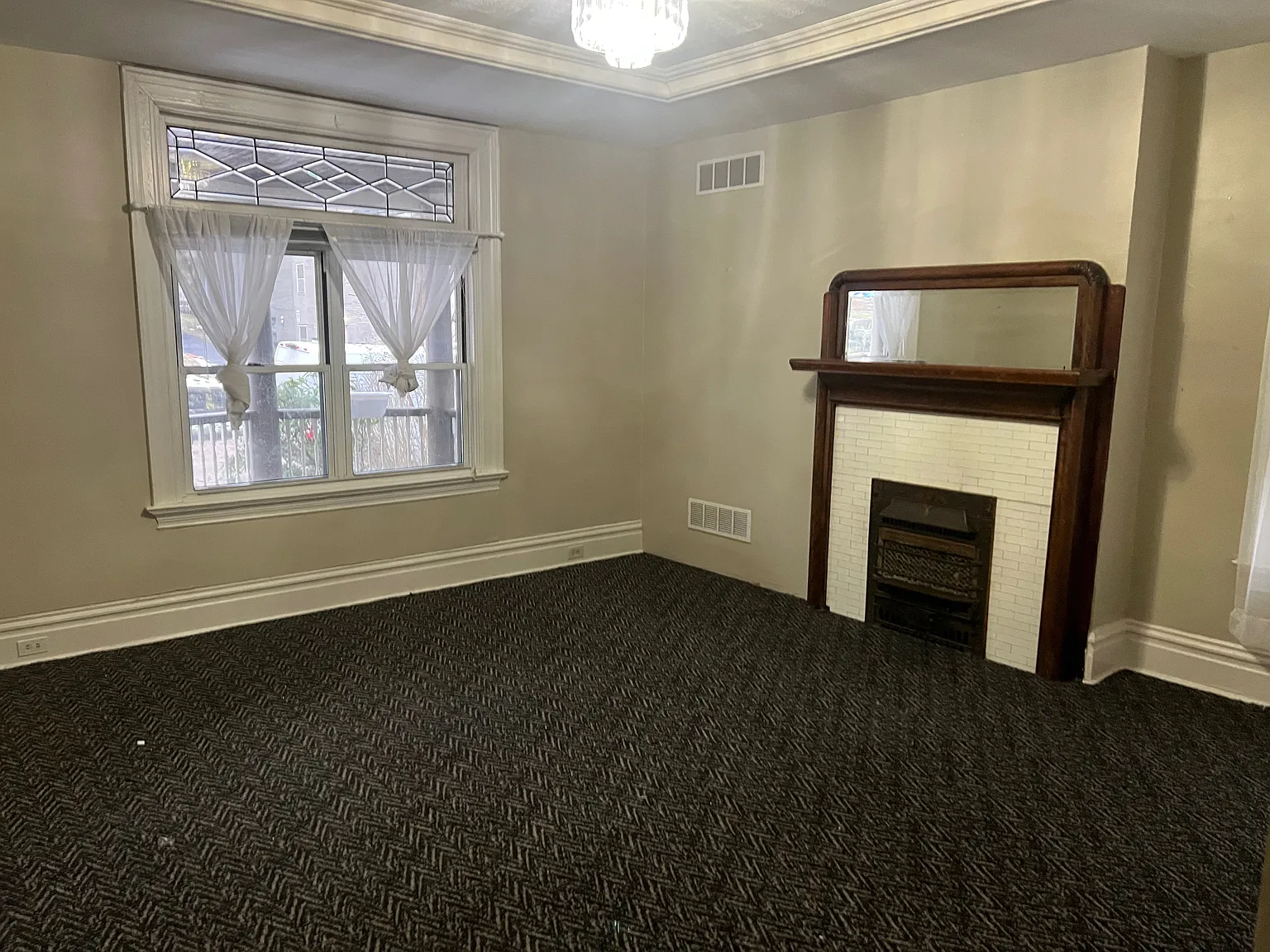 515 Orchard Ave — Photo 3