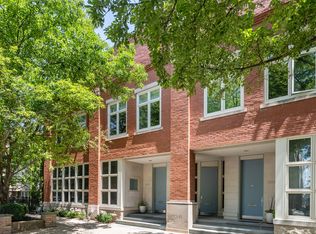 2041 N Magnolia Ave APT A, Chicago, IL 60614