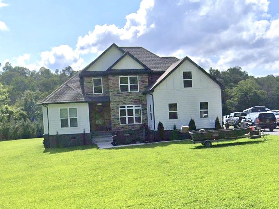 1st image of 2864 Garners Creek Rd