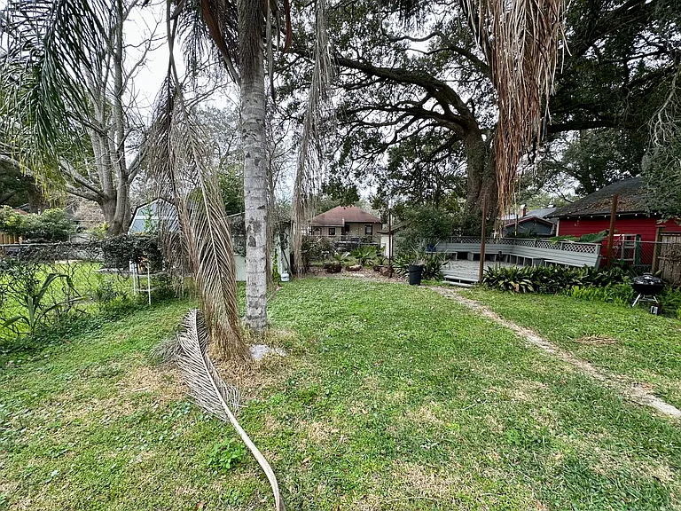 3867 Herschel St — Photo 14