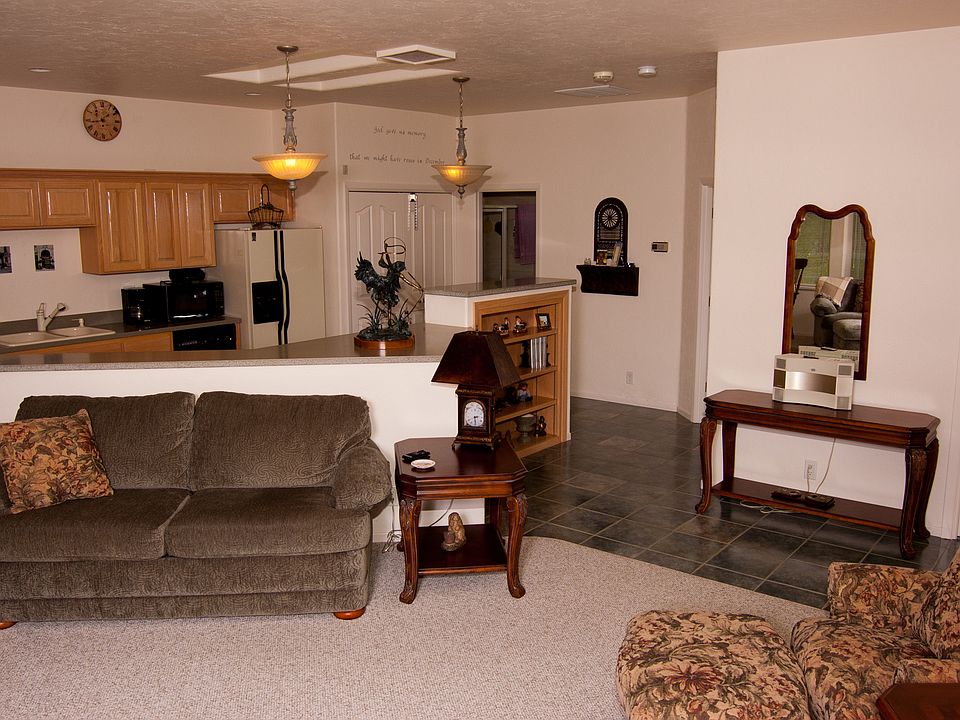 Guest House living room