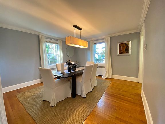 Formal dining room