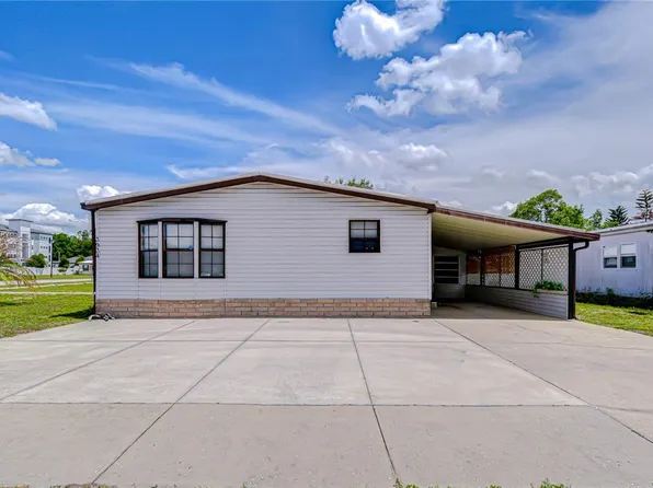 3934 Sarah Dr, Zephyrhills, FL 33543