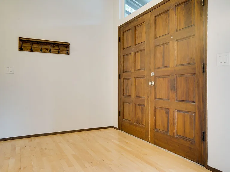 12822 SE 235th Pl — Photo 8