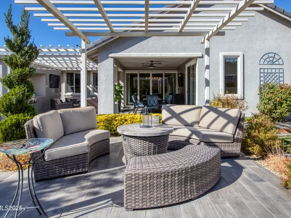 9930 Hafflinger Ln, Reno, NV 89521