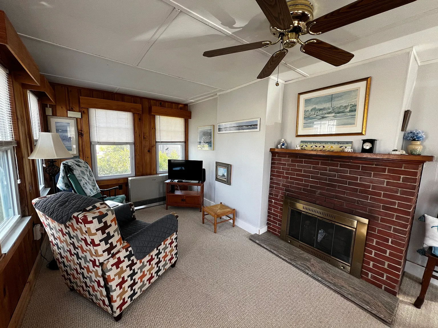 2 bed, 660 sqft, $1,900 — Photo 3