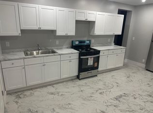 452 Burnside Ave #2, East Hartford, CT 06108