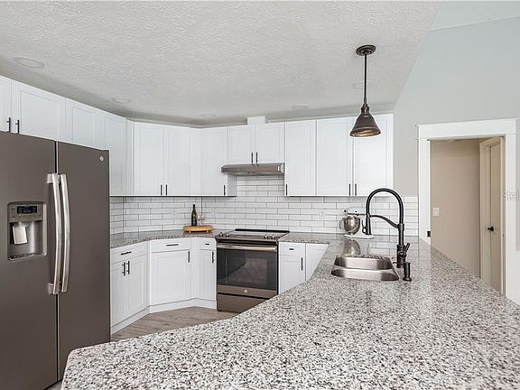 3rd image of 3836 Cold Creek Dr