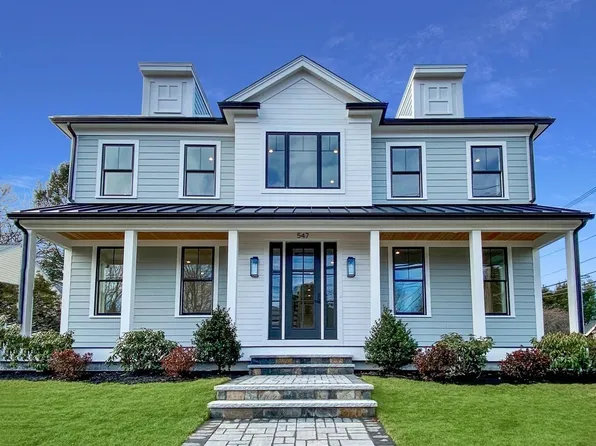 547 Webster St, Needham, MA 02494