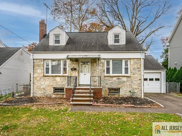 65 Colonial Dr, Clark, NJ 07066