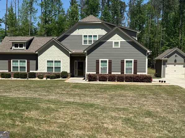 153 Carlow Ct, Newnan, GA 30263