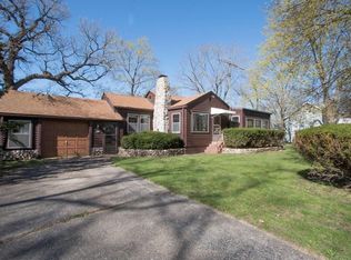 821 N Riverside Dr, Silver Lake, WI 53170