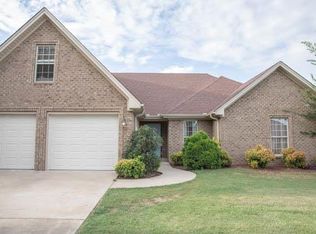 2003 Rosedale St, Muscle Shoals, AL 35661