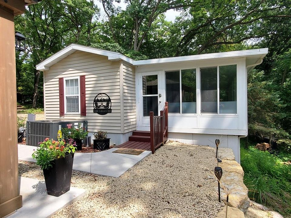 217218 Skyway Drive, Edgerton, WI 53534 MLS 1962585 Zillow