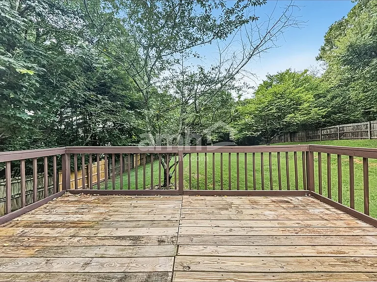 1517 Autumn Ridge Dr — Photo 18