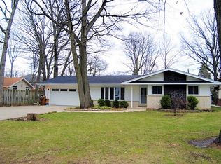 333 E Montrose Ave, Wood Dale, IL 60191