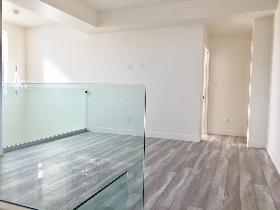 1st image of 4412 Richard Dr