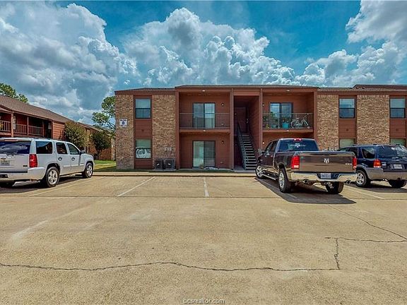 2nd image of 904 University Oaks Blvd APT 116