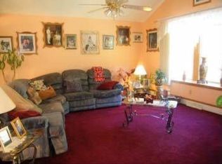 25 Forest St, Wilbraham, MA 01095