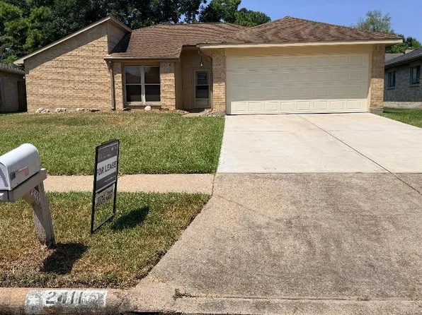 2411 Woodwind Dr, Richmond, TX 77406