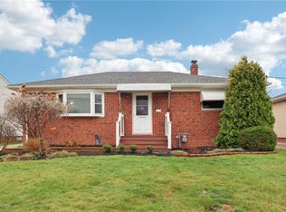 30120 Forestgrove Rd, Eastlake, OH 44095