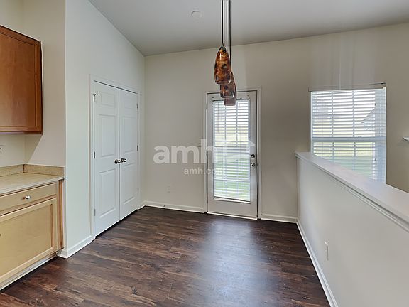 5th image of 7703 Aragorn Ln