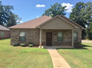 2201 Redbud St, Kilgore, TX 75662