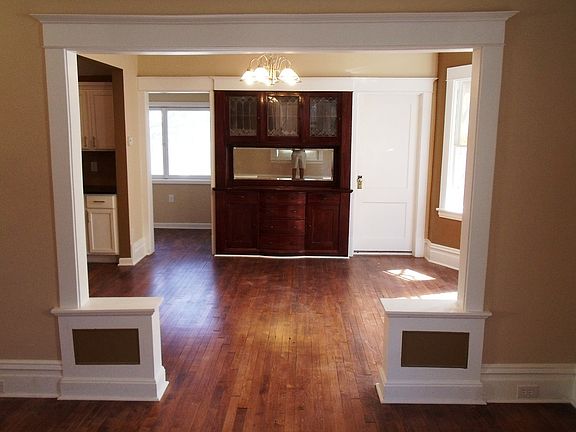 3rd image of 4051 Blaisdell Ave