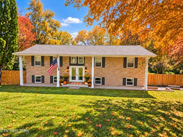 1221 Laurel Rd, Clinton, TN 37716