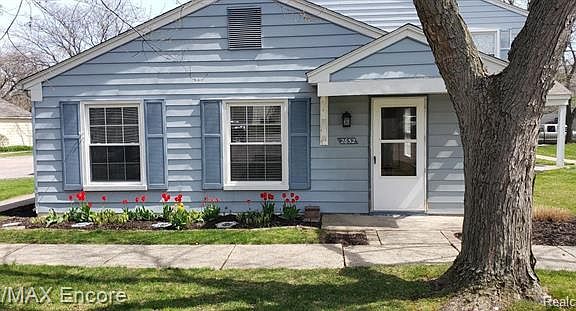 4th image of 2652 Wildwood Ct