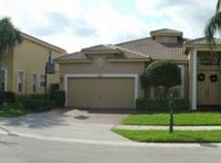 16506 Diamond Head Dr, Weston, FL 33331