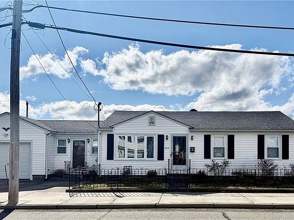 2nd image of 327 Rhode Island Ave