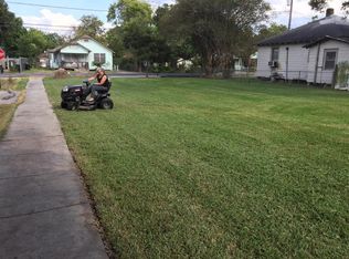 2719 Cochran St, Houston, TX 77009