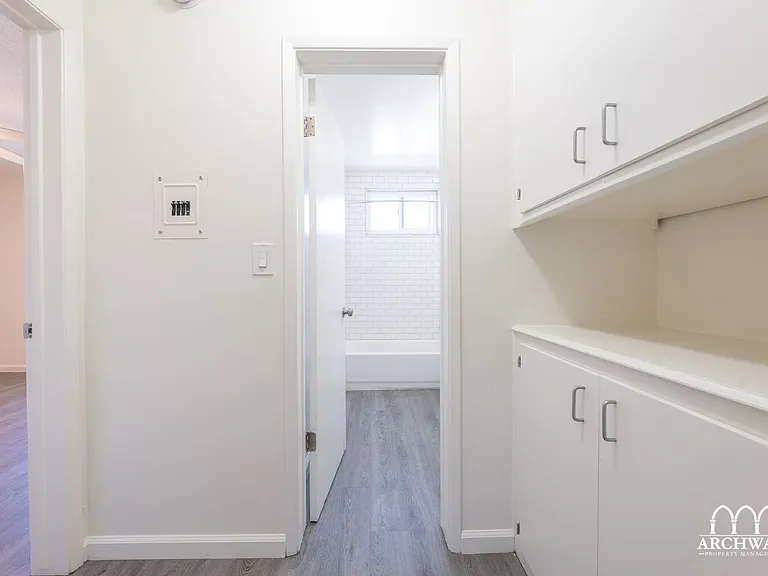 2320 Virginia Ave #3 — Photo 10