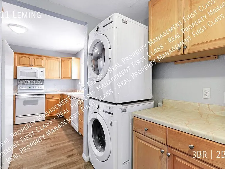 211 Leming Dr — Photo 12